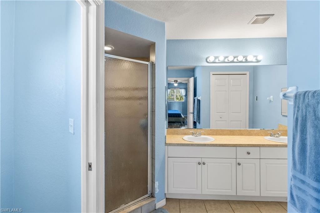 4409 Jacaranda PKWY W photo 12