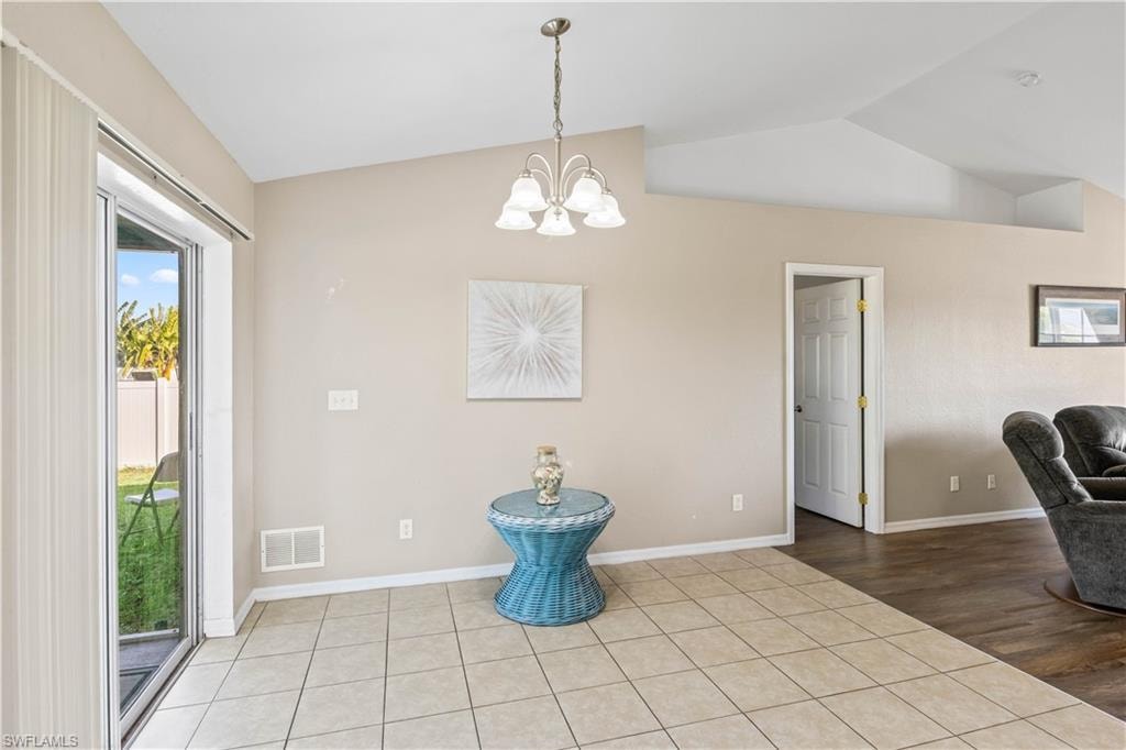 4409 Jacaranda PKWY W photo 9