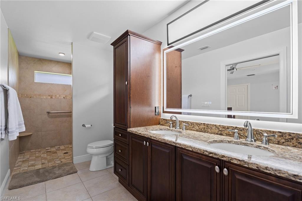 Master Suite 1st floor