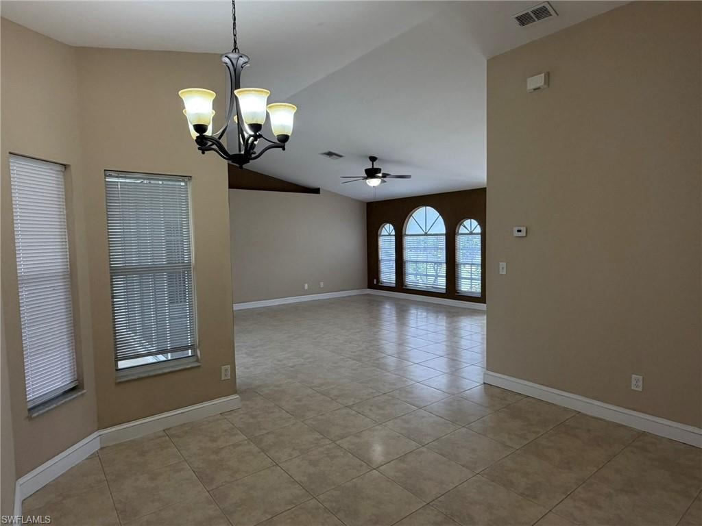 3404 NE 9th AVE photo 13