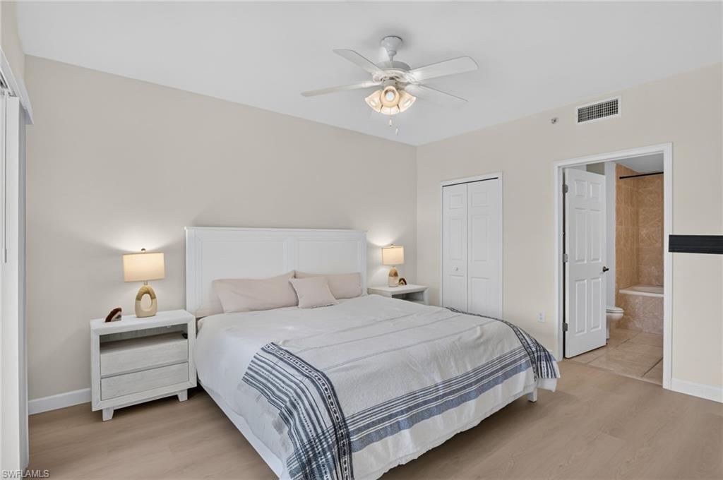 King size bed