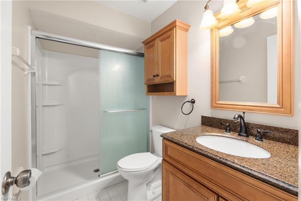 9749 Maplecrest CIR photo 13