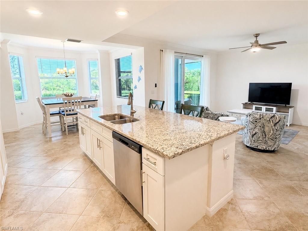 14041 Heritage Landing BLVD 616 photo 9