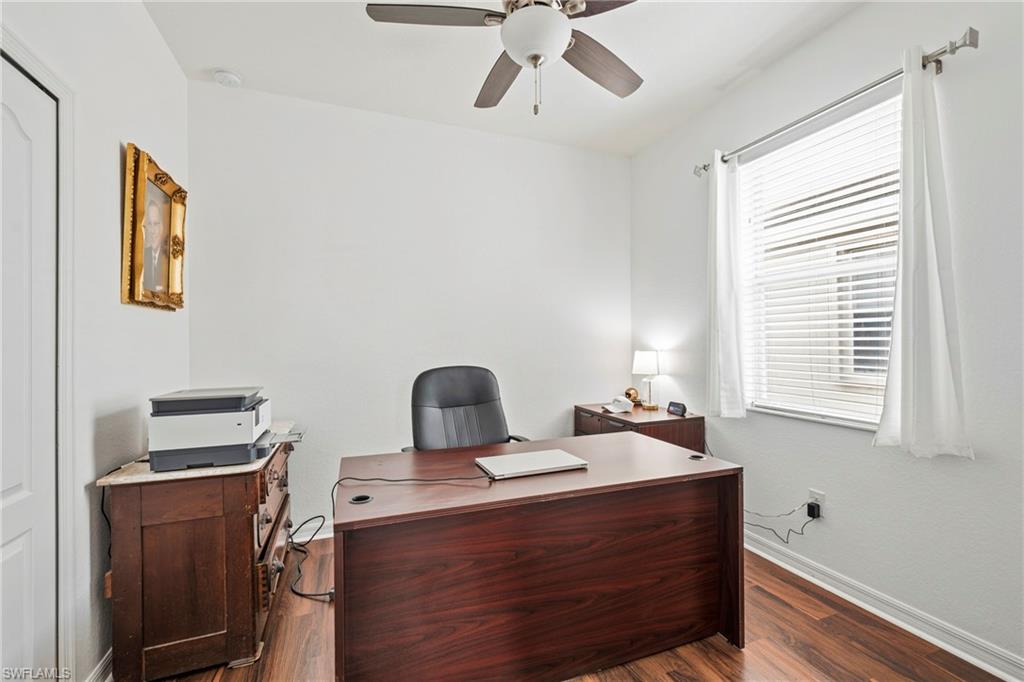 4th bedroom or make it a den