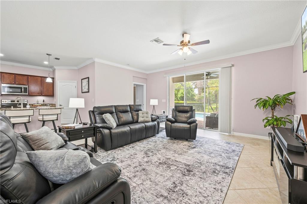Nice neautral tile throughout main living areas