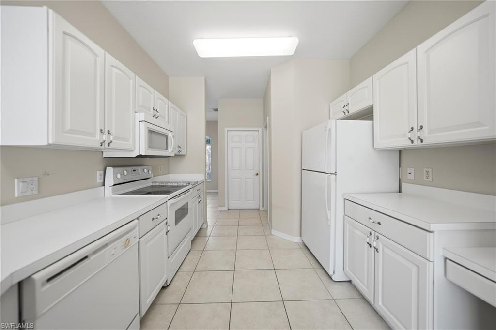 24191 Buckingham WAY photo 6