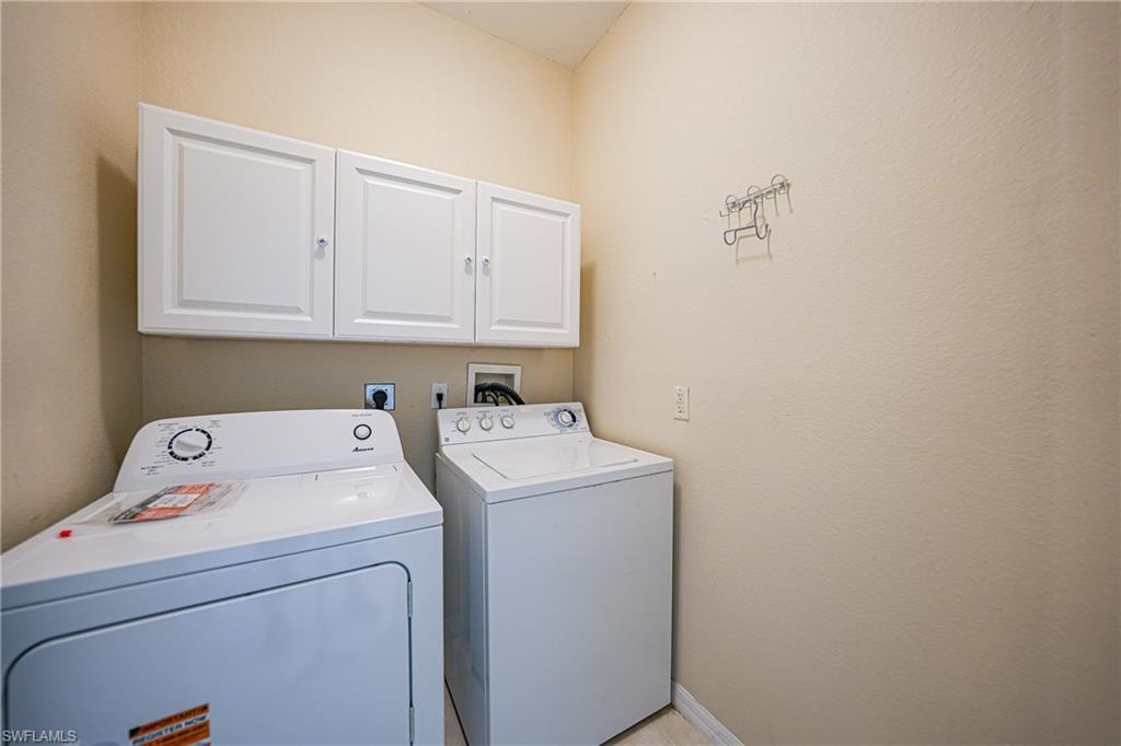 24191 Buckingham WAY photo 22