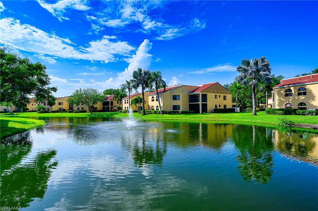 559 Beachwalk CIR U-203 photo 7