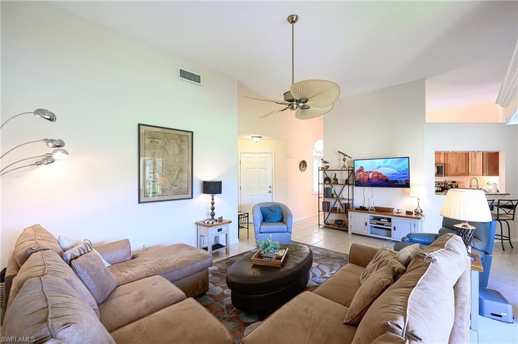 559 Beachwalk CIR U-203 photo 10