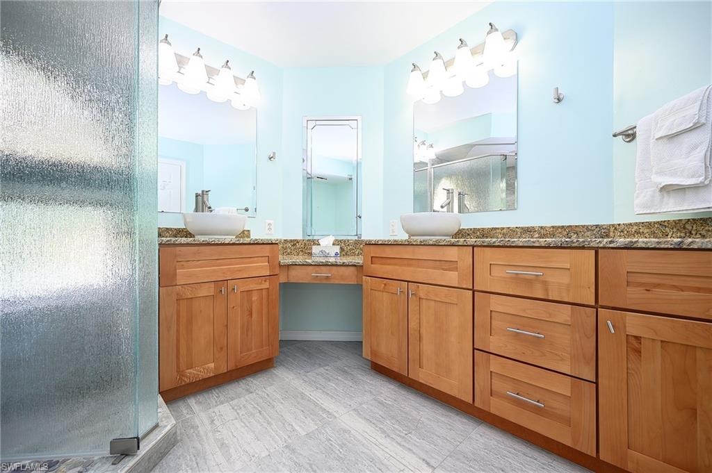 559 Beachwalk CIR U-203 photo 21
