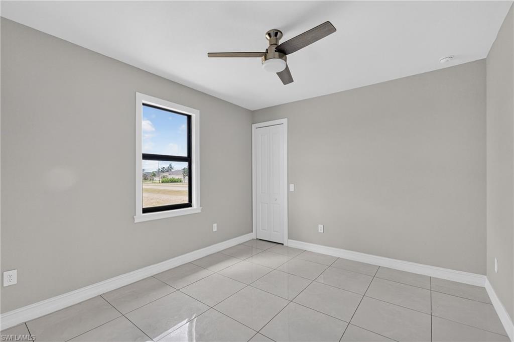 4304 Jacaranda PKWY W photo 32