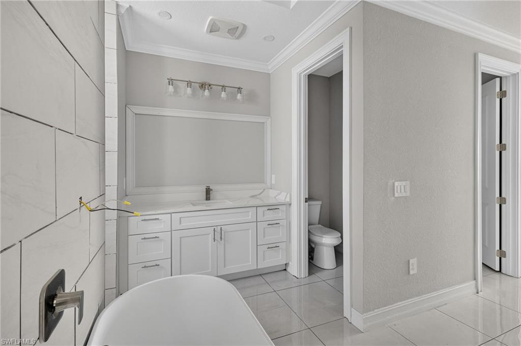 4304 Jacaranda PKWY W photo 30