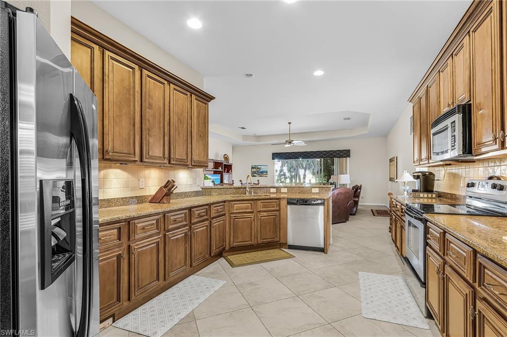 9132 Leatherwood LOOP photo 12