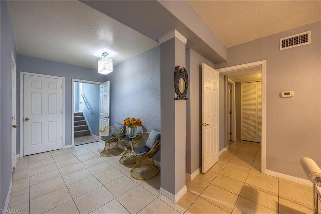 1st FL  living room