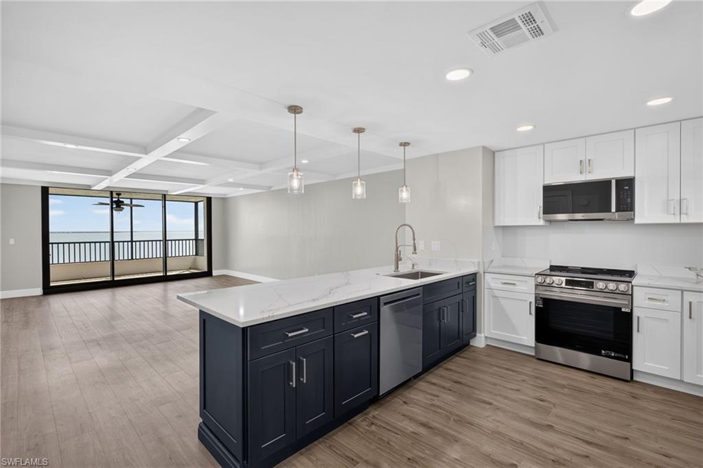15011 Punta Rassa RD 905 photo 11