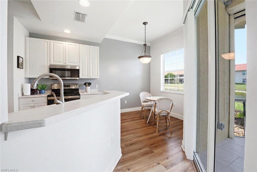 5120 Hyde Park CT 103 photo 10