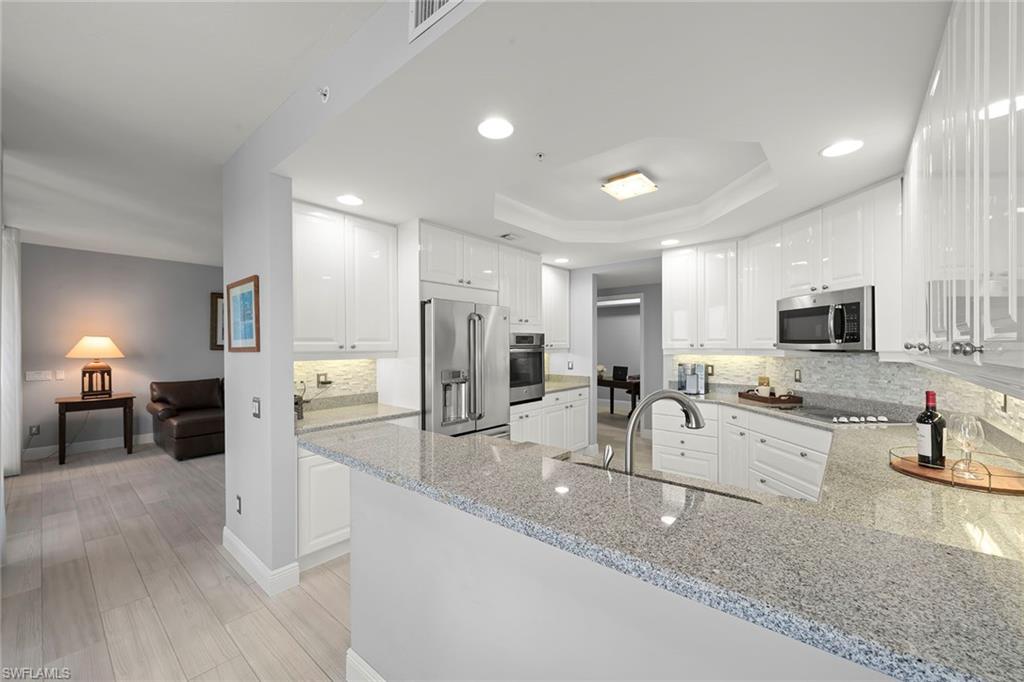 23650 Via Veneto BLVD W 802 photo 17
