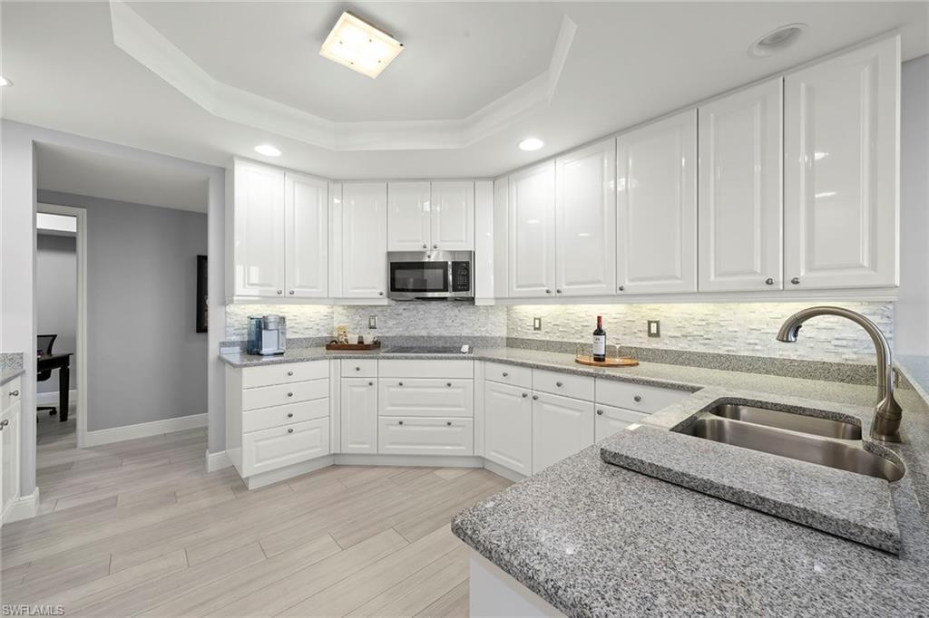 23650 Via Veneto BLVD W 802 photo 16