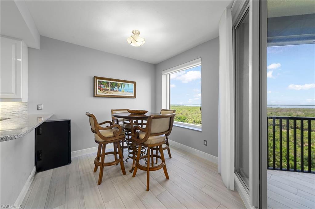 23650 Via Veneto BLVD W 802 photo 18