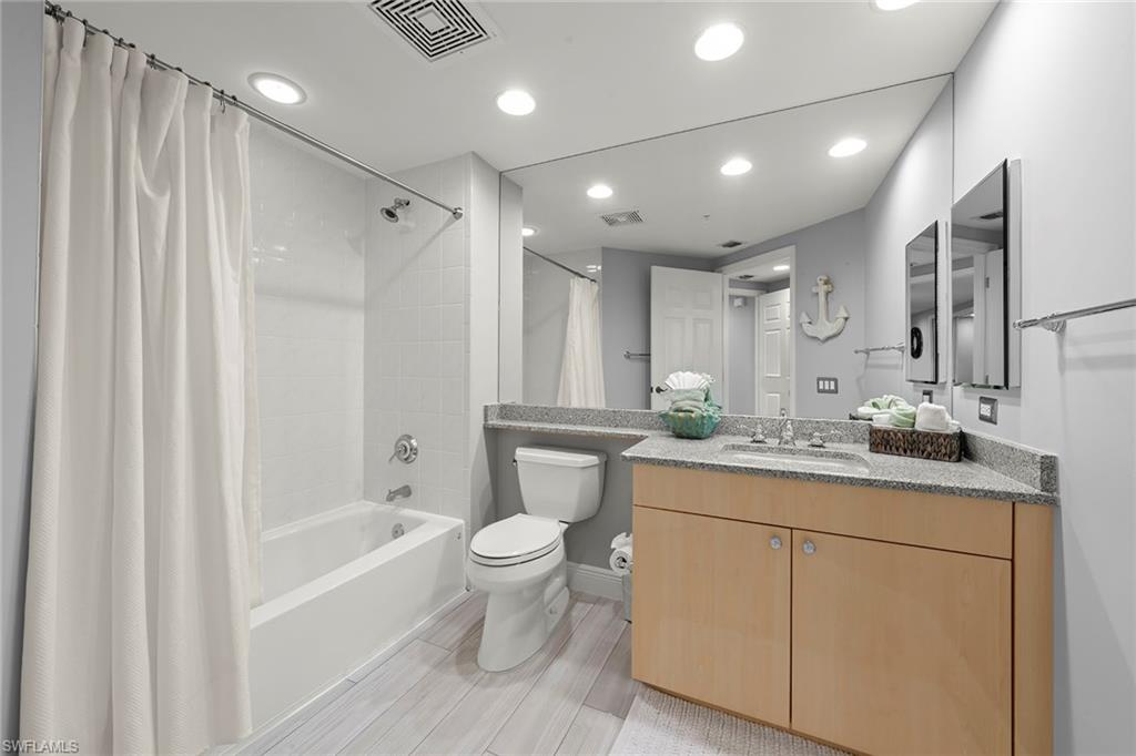 23650 Via Veneto BLVD W 802 photo 11