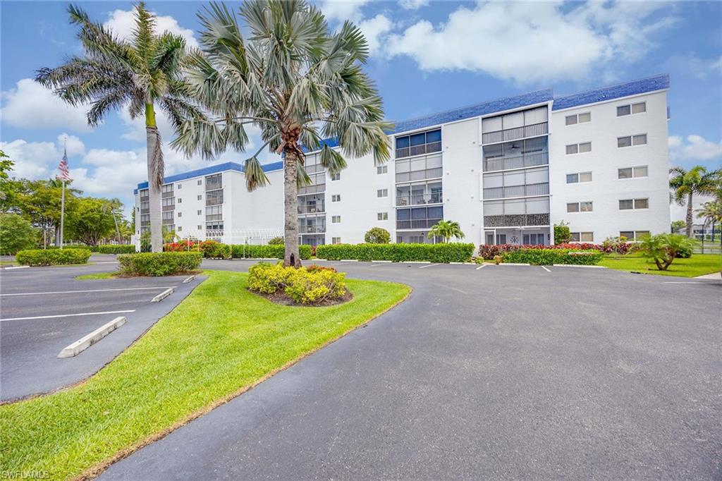 555 Park Shore DR B408