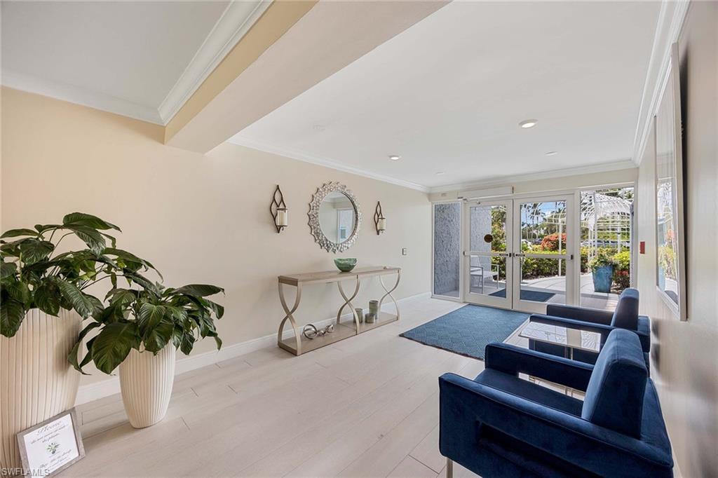 555 Park Shore DR B408