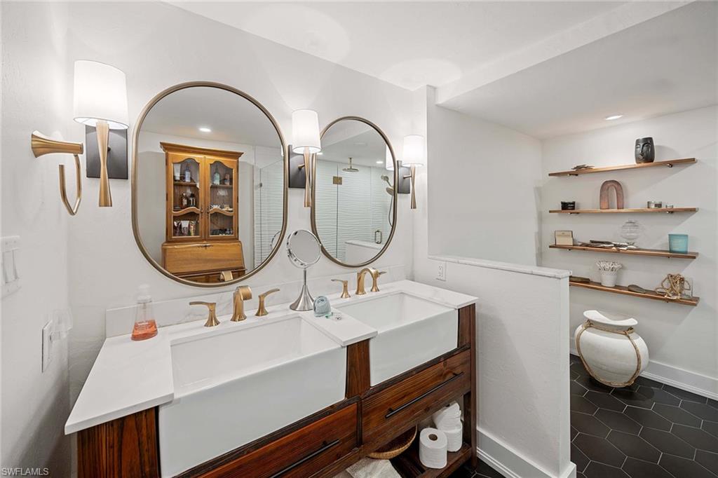 555 Park Shore DR B408 photo 21