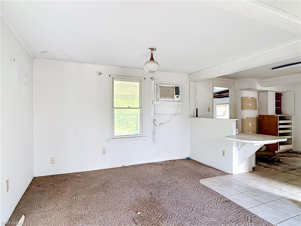 8318 Roosevelt ST photo 18