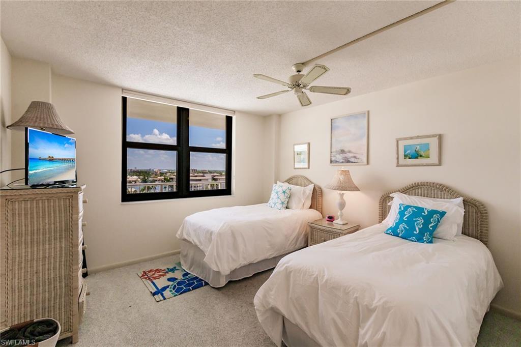 260 Seaview CT 904 photo 22