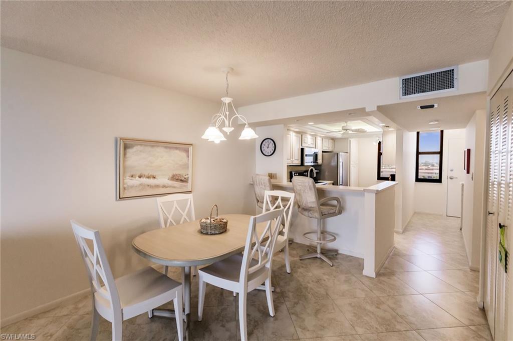 260 Seaview CT 904 photo 10