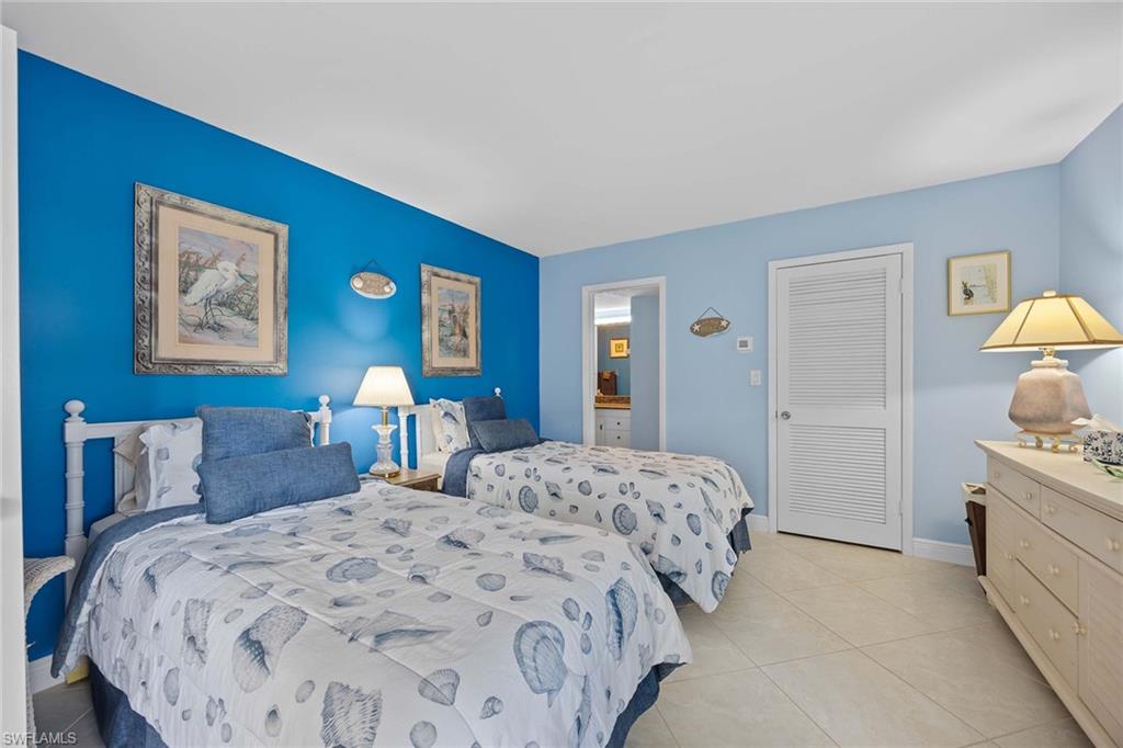 3443 Gulf Shore BLVD N 707 photo 20