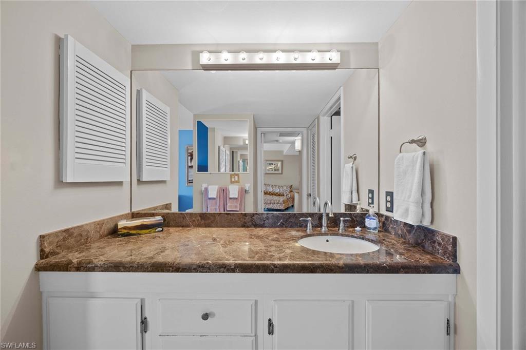 3443 Gulf Shore BLVD N 707 photo 18