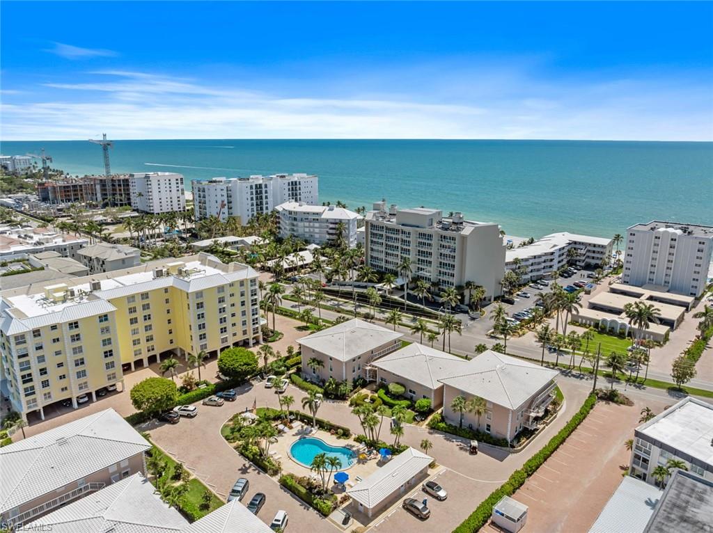 1910 Gulf Shore BLVD N 204