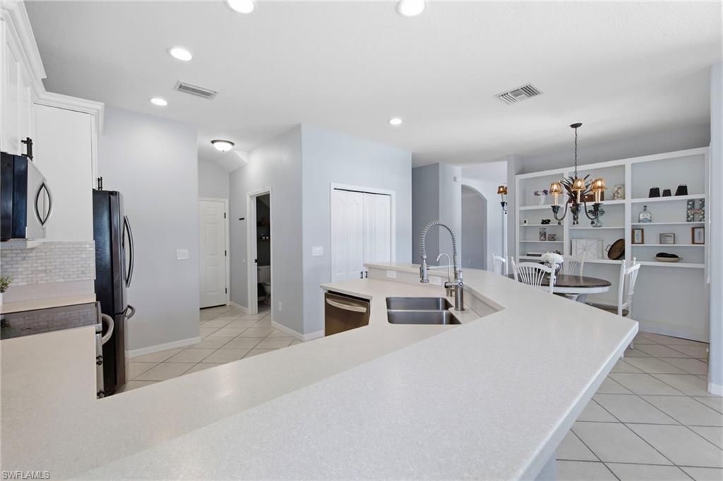 12445 Muddy Creek LN photo 19