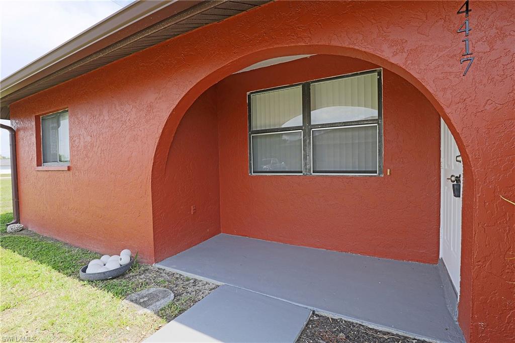 4417 SW Santa Barbara PL