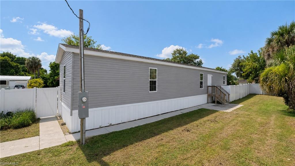 21190 Cypress Park CIR photo 24