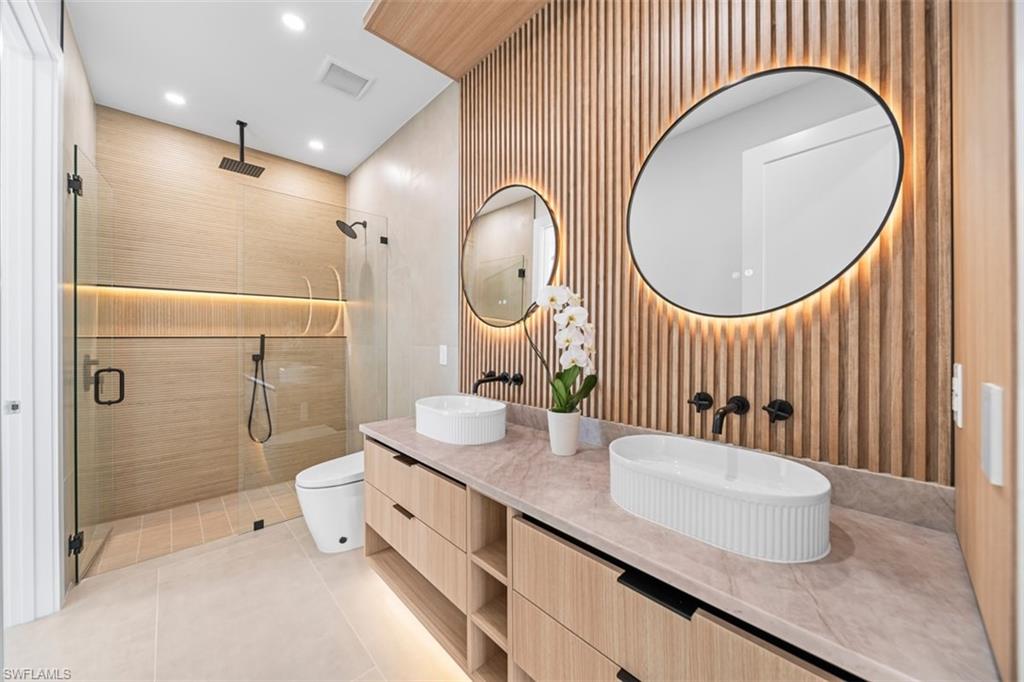 1419 SW 15th TER photo 35