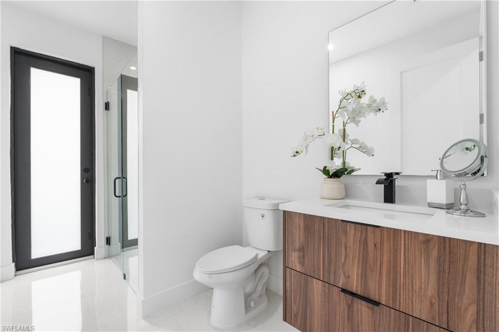 2506 SW Embers TER photo 24