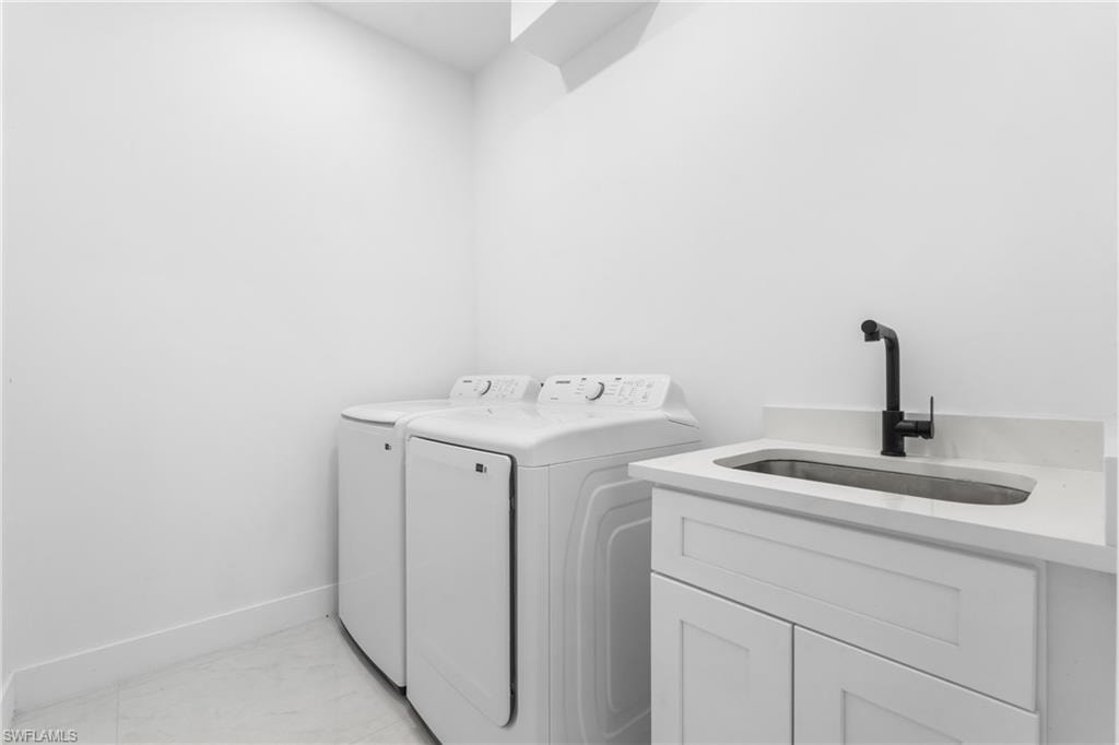 2506 SW Embers TER photo 30