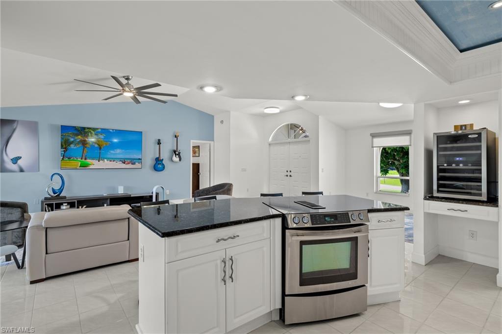 2223 SE 10th LN photo 20