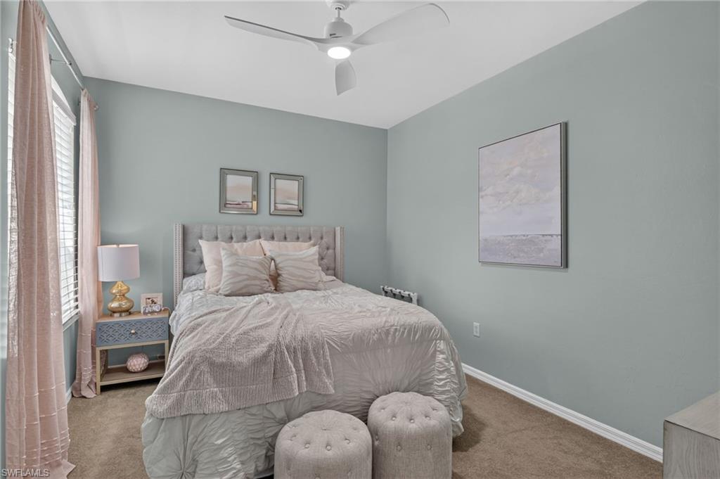 queen size bed