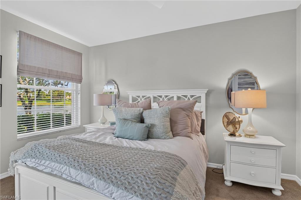 Queen size bed