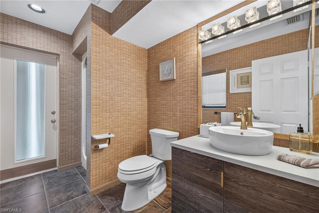 Cabana bathroom (next to kitchen)