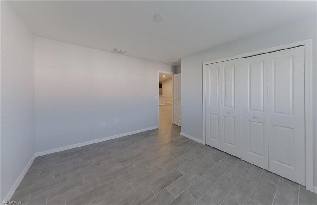 227 Pennfield ST photo 17