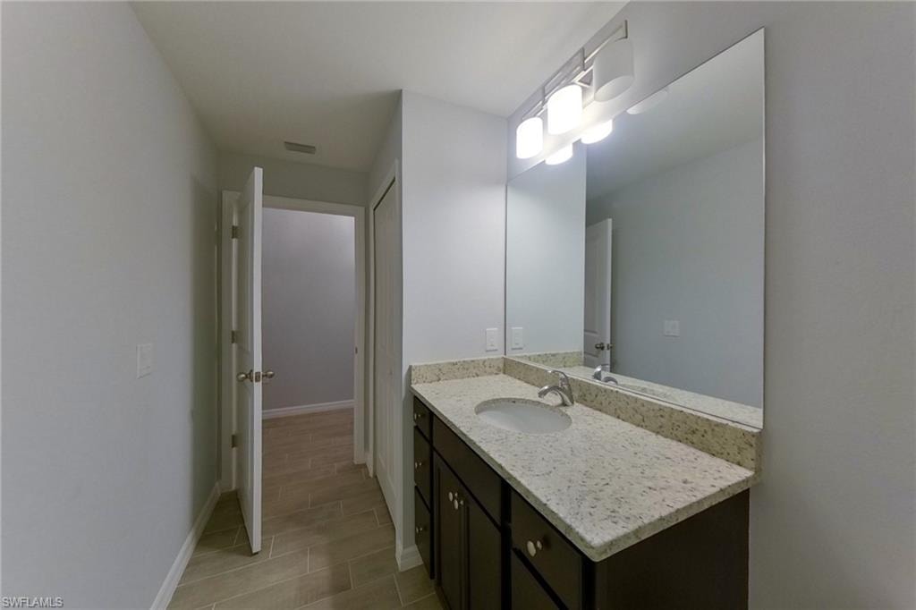 227 Pennfield ST photo 11