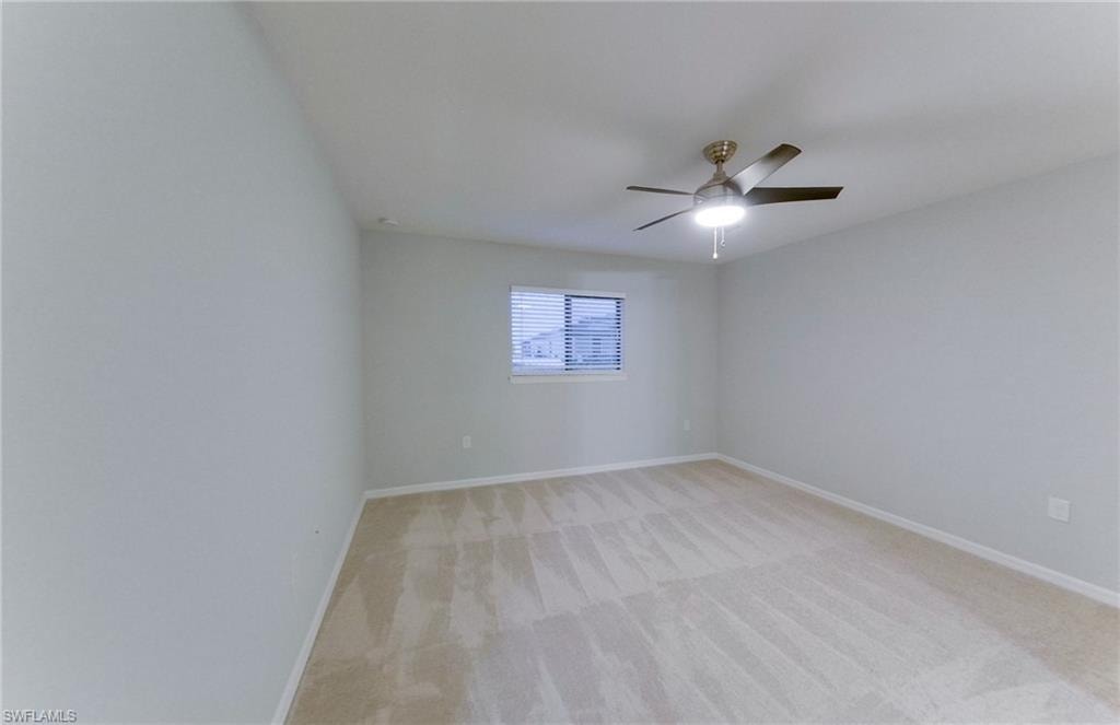 227 Pennfield ST photo 8