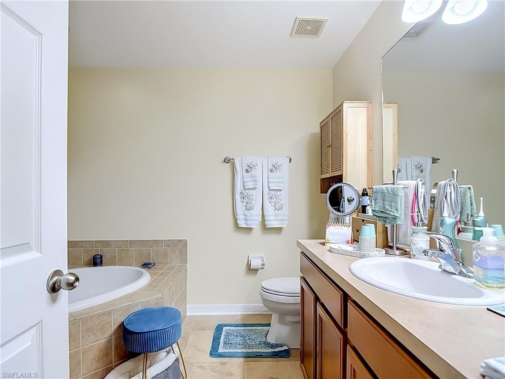 2401 Caslotti WAY photo 23