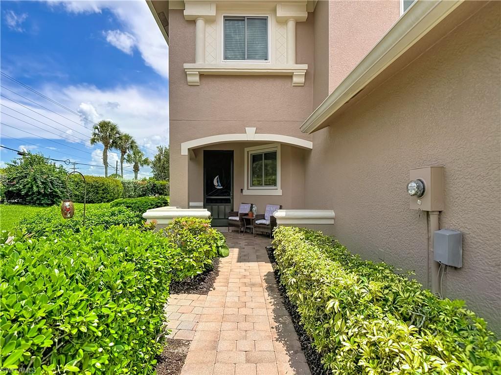 2401 Caslotti WAY