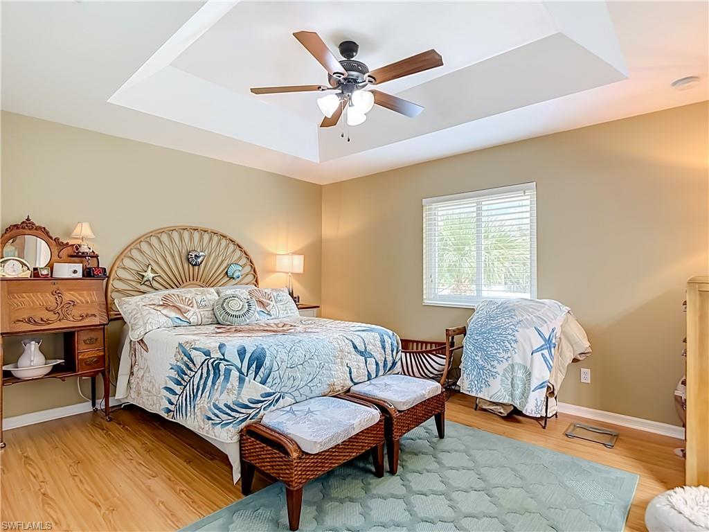 2401 Caslotti WAY photo 20
