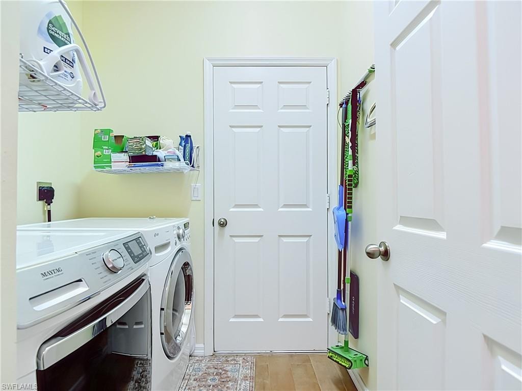 2401 Caslotti WAY photo 24